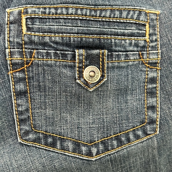 Venezia 14 Capri Jeans - Picture 6 of 9